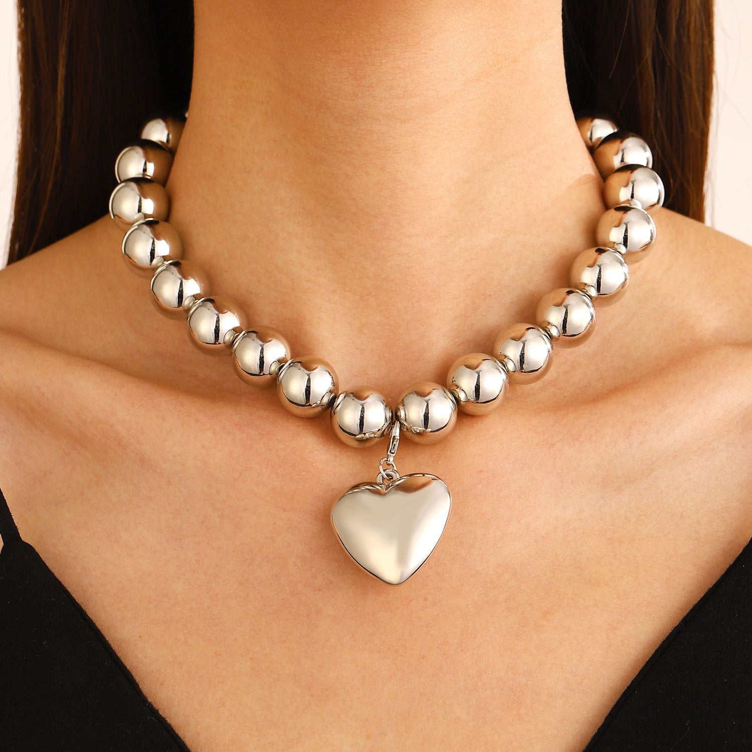 Women's Chunky Beaded Heart Choker Pendant Necklace